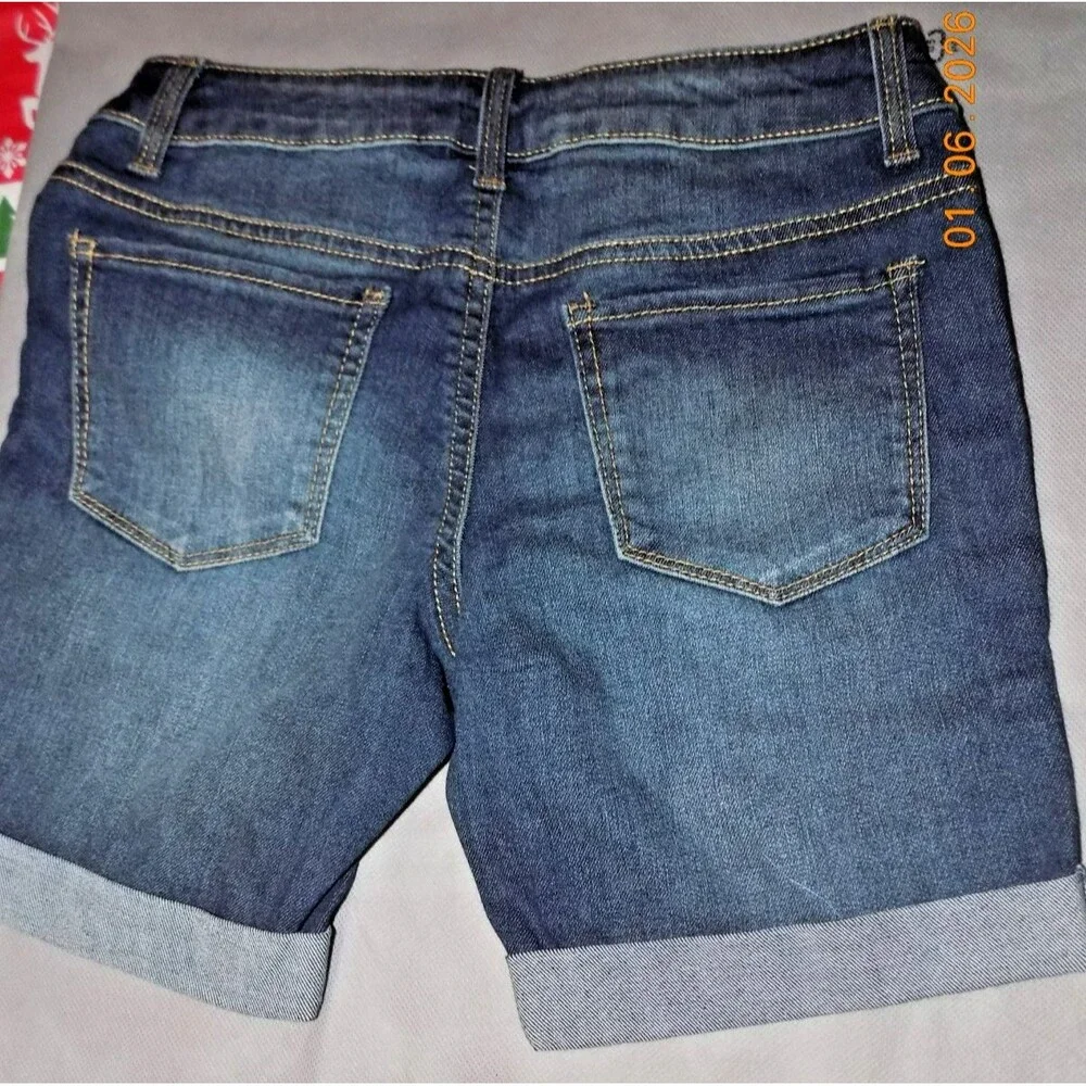 New girl's SO Bermuda short size 10